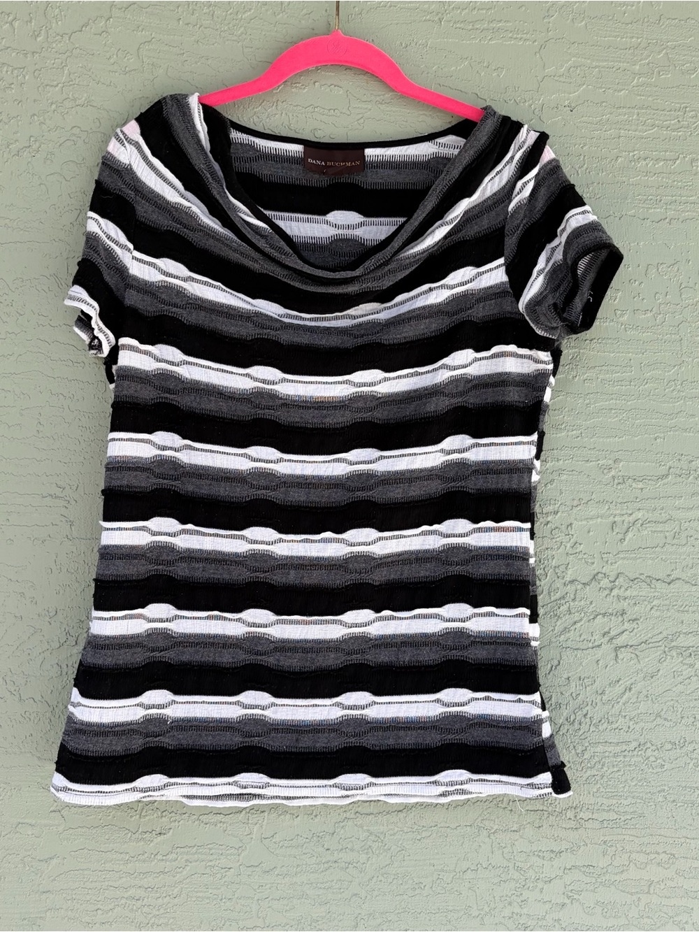 Dana Buchman Black, Gray & White Striped Short Sleeve Top Sz S